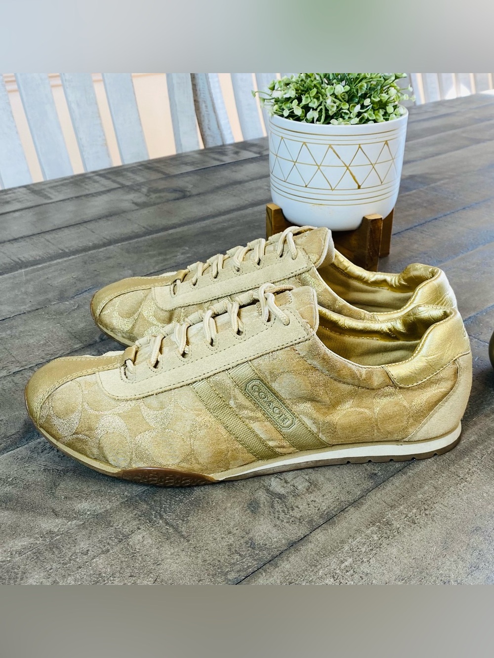 Coach Katelyn Gold Jacquard Canvas Sneakers Monogram Logo Tennis Shoes 10